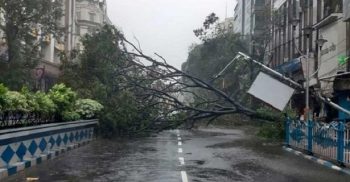 ঘূর্ণিঝড় আম্পান: ভোলায় দুজনের মৃত্যু, সারা দেশে মোট ৪