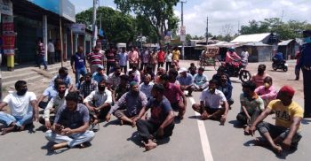 করুণা নয়, কল্যাণ ফান্ড থেকে সহায়তা চাই: পরিবহন শ্রমিক
