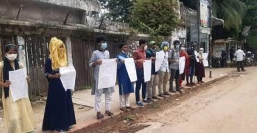 জনগণের স্বাস্থ্যসেবা নিশ্চিতে ব্যর্থ স্বাস্থ্যমন্ত্রীর পদত্যাগ দাবি