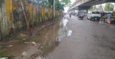 কলাপাড়া পৌর শহরে ড্রেন অব্যাবস্থাপনায় জলাবদ্ধতা: জন্ম হতে পারে ডেঙ্গু মশা