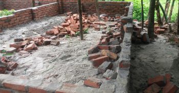 মহেশপুরে নির্মাণকাজ ভাংচুর করে প্রকাশ্যে হত্যার হুমকী