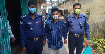 বনাপোল কাস্টমের নামে নিলামে মোটরসাইকেল বিক্রয়ের ভুয়া পেজ খুলে প্রতারণা, ঢাকা থেকে গ্রেফতার-১