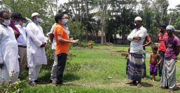 এমপি শেখ হেলাল উদ্দীনের নির্দেশনায় বেদে সম্প্রদায়কে মানবিক সহায়তা প্রদান