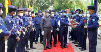 নারায়ণগঞ্জে করোনাজয়ী ১০১ পুলিশ সদস্যকে সংবর্ধনা