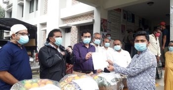 খানসামায় ব্যাংক কর্মকর্তা ও শিক্ষকসহ আরো ৬ জনের করোনা জয়, উপহার ও ছাড়পত্র প্রদান