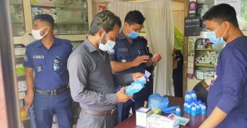 নকল হ্যান্ড সেনিটাইজার এবং সংক্রমণরোধী জীবাণুনাশক বিক্রি বন্ধে ভোক্তা অধিকার অধিদপ্তরের অভিযান