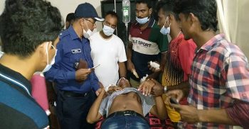 কুয়াকাটায় সড়ক দূর্ঘটনায় সাংবাদিকসহ আহত-৫