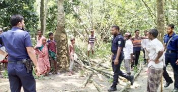 পাবনার সাঁথিয়ায় সন্ত্রাসী দ্বারা জমি দখলের চেষ্টা, ৭টি মোটর সাইকেল জব্দ