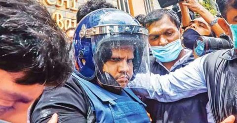 শাহেদ ১০ দিনের রিমান্ডে: কাঠগড়ায় কেঁদে বললেন, আমি করোনায় আক্রান্ত