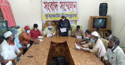 মহিপুর থানার ওসির অপসারণের দাবীতে সংবাদ সম্মেলন