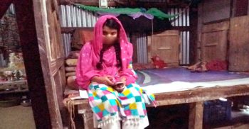 কলাপাড়ায় স্ত্রীর দাবীতে প্রেমিকের বাড়ীতে অবস্থান প্রেমিকার
