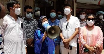 মাদারীপুরে ‘নো মাস্ক, নো সার্ভিস’ বাস্তবায়নে মাঠে একযোগে ১৪টি ভ্রাম্যমাণ আদালত
