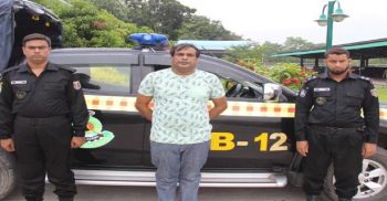 সিরাজগঞ্জে ইয়াবাসহ পৌর আওয়ামী লীগের সদস্য আটক