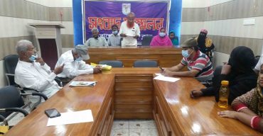 মুক্তিযোদ্ধাসহ ২০টি পরিবার বাড়ি ফেরার দাবিতে সংবাদ সম্মেলন