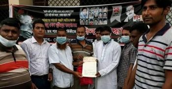 সম্মানীর ভাতার টাকা দান করলেন কালীগঞ্জ পৌরসভার মেয়র অন্যন্য দান