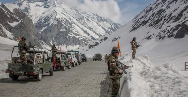 এবার চীন-ভারতের যুদ্ধের প্রস্তুতি চলছে লাদাখে?