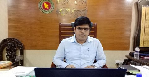 গলাচিপায় নির্ভীক এক ইউএনও