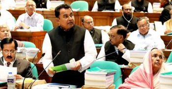 সরকারের পদক্ষেপে ঊর্ধ্বমুখী পুঁজিবাজার: অর্থমন্ত্রী