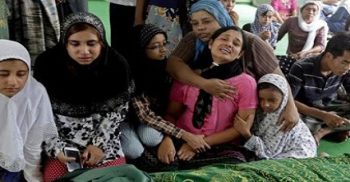 মিয়ানমারে ২৫ হাজার হত্যা ও ১৮ হাজার রোহিঙ্গা নারী ধর্ষণের শিকার