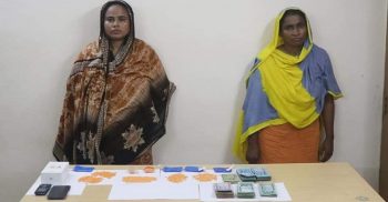 হরিণাকুণ্ডুতে ইয়াবাসহ দুই নারী মাদক ব্যবসায়ী গ্রেপ্তার