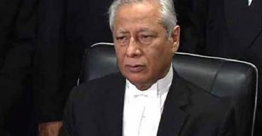 অ্যাটর্নি জেনারেলের অবস্থা সংকটাপন্ন, কাজ করছে না ফুসফুস