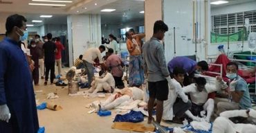 নারায়ণগঞ্জের মসজিদে এসি বিস্ফোরণ মুয়াজ্জিনসহ দগ্ধ ১২ জনের মৃত্যু