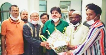 সানারগাঁ ভেন্ডার সমিতির নবনির্বাচিতদের এমপি খোকা’র সাথে বিনিময়