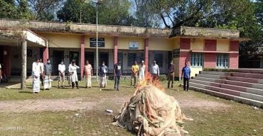 সাপাহারে মোবাইলকোর্টে করচাল জাল ধ্বংস