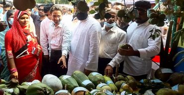 দশমিনায় কৃষি প্রযুক্তি মেলার উদ্ধোধন