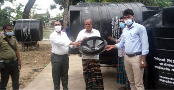 প্রধানমন্ত্রী শেখ হাসিনার প্রদত্ত উপহার পানির ট্যংকি বিতরণ