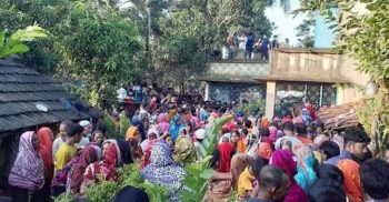 সাতক্ষীরার কলারোয়া উপজেলায় একই পরিবারের চারজনকে হত্যা