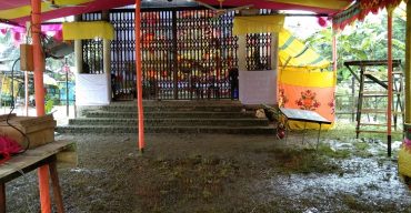 কলাপাড়ায় দু’দিনের ভারী বর্ষনে শারদীয় দূর্গোৎসবের আমেজ নেই