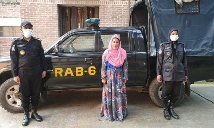 ইসলামী বিশ্ববিদ্যালয়ের মহিশাডাঙ্গা থেকে ইয়াবাসহ নারী মাদক ব্যবসায়ী গ্রেফতার