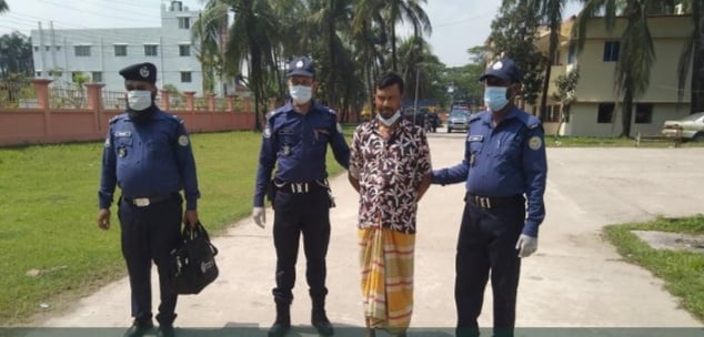 গলাচিপায় ট্রিপল মার্ডারের প্রধান আসামি গ্রেফতার
