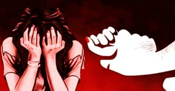 ফেনীর দাগনভূঞায় বিস্কুটের লোভ দেখিয়ে মাদ্রাসা ছাত্রীকে ধর্ষণ চেষ্টা