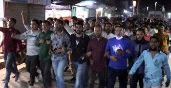 কলাপাড়ায় যুবলীগের আনন্দ মিছিল ও মিষ্টি বিতরন