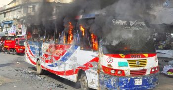 রাজধানীতে বাস পোড়ানো মামলায় ২৮ আসামি রিমান্ডে