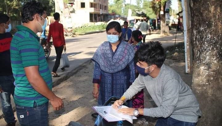 মাস্ক পরিধান নিশ্চিতে মৌলভীবাজার জেলা প্রশাসনের মোবাইল কোর্ট অব্যাহত
