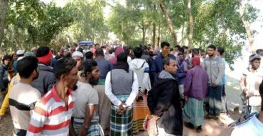 ট্রলীর চাপায় মটরসাইকেল চালকের মর্মান্তিক মৃত্যু