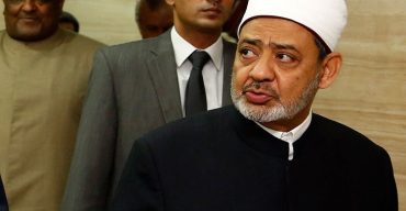 ম্যাক্রোর সমালোচনা করে গ্রেপ্তার মিশরীয় ইমাম