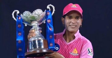 অধিনায়কের প্রশংসায় ভাসলেন সালমা খাতুন