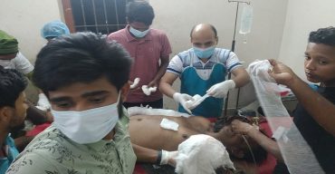 কলাপাড়ায় শ্রমিকলীগ নেতার ওপর সশস্ত্র হামলা, এক হাতের কব্জি বিচ্ছিন্ন