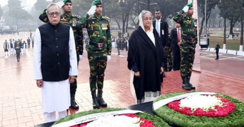 শহীদ বুদ্ধিজীবীদের প্রতি রাষ্ট্রপতি-প্রধানমন্ত্রীর শ্রদ্ধা