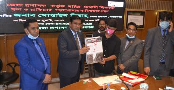 দুই শিক্ষার্থীর দায়িত্ব জেলা প্রশাসক