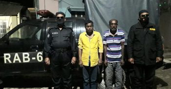 বেনাপোলে ভারতীয় ফেনসিডিল সহ হাতেনাতে আটক-২