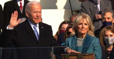 শপথ গ্রহণ করলেন মার্কিন রাষ্ট্রপতি বাইডেন-কমলা