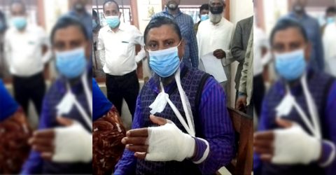 কলাপাড়ায় প্রধান শিক্ষকের উপর সভাপতির হামলা,পাল্টাপাল্টি অভিযোগ