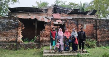 মোরেলগঞ্জে প্রভাবশালীদের দখলে মৎস্য ঘের: আতংকে ইউপি সদস্য’র পরিবার