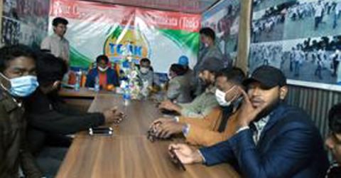 কুয়াকাটায় ট্যুরিস্ট পুলিশ ও টোয়াকের মতবিনিময় সভা অনুষ্ঠিত