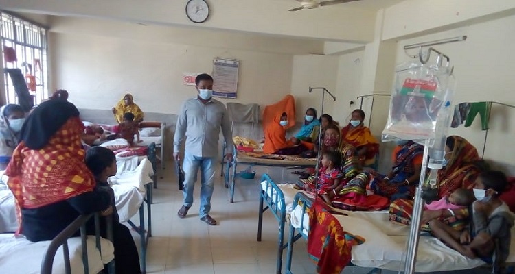 গলাচিপায় শীত জনিত কারনে আক্রান্ত হচ্ছে শিশু ও বৃদ্ধারা